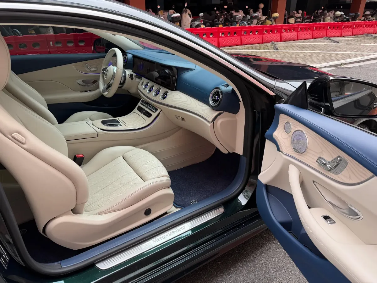 2020 Mercedes-Benz E Class 1.5T 184HP L4 9AT,autocango,china used car exporter,china ev exporter,chinese used car exporter,chinese used ev exporter