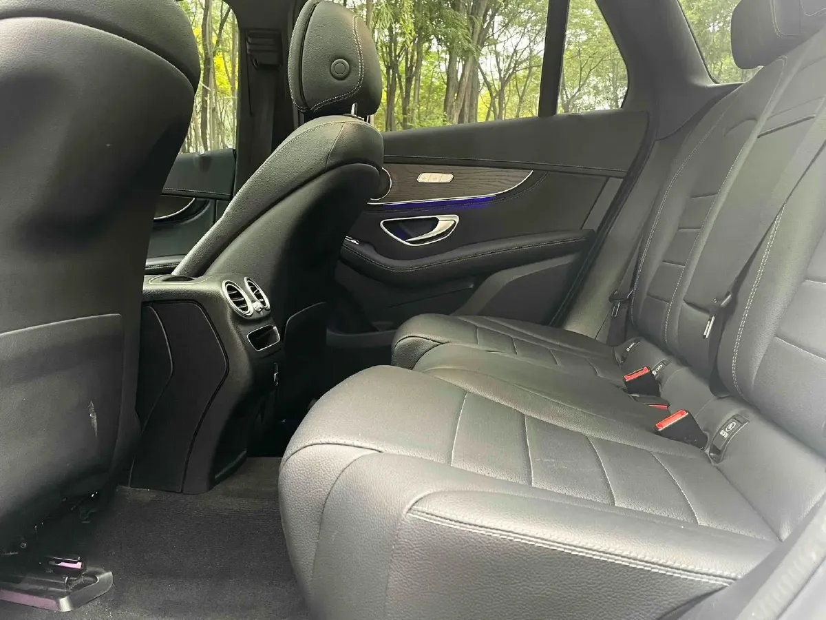 2020 Mercedes-Benz GLC Class 2.0T 197HP L4 9AT,autocango,china used car exporter,china ev exporter,chinese used car exporter,chinese used ev exporter