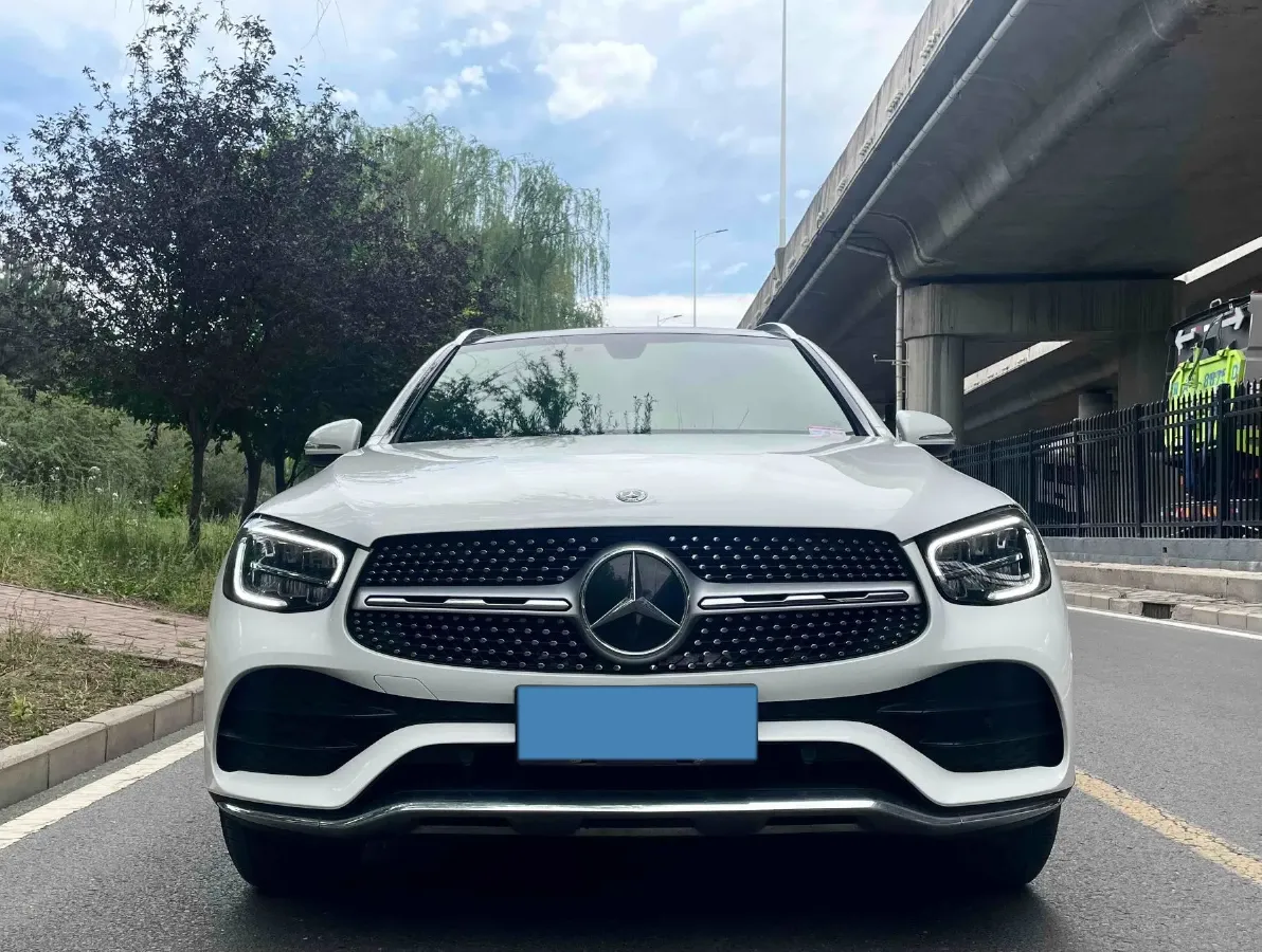 2020 Mercedes-Benz GLC Class 2.0T 197HP L4 9AT,autocango,china used car exporter,china ev exporter,chinese used car exporter,chinese used ev exporter