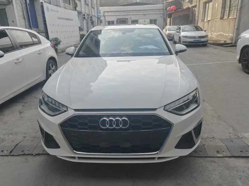 2024 Audi A4L 2.0T 190HP L4 7DCT,autocango,china used car exporter,china ev exporter,chinese used car exporter,chinese used ev exporter
