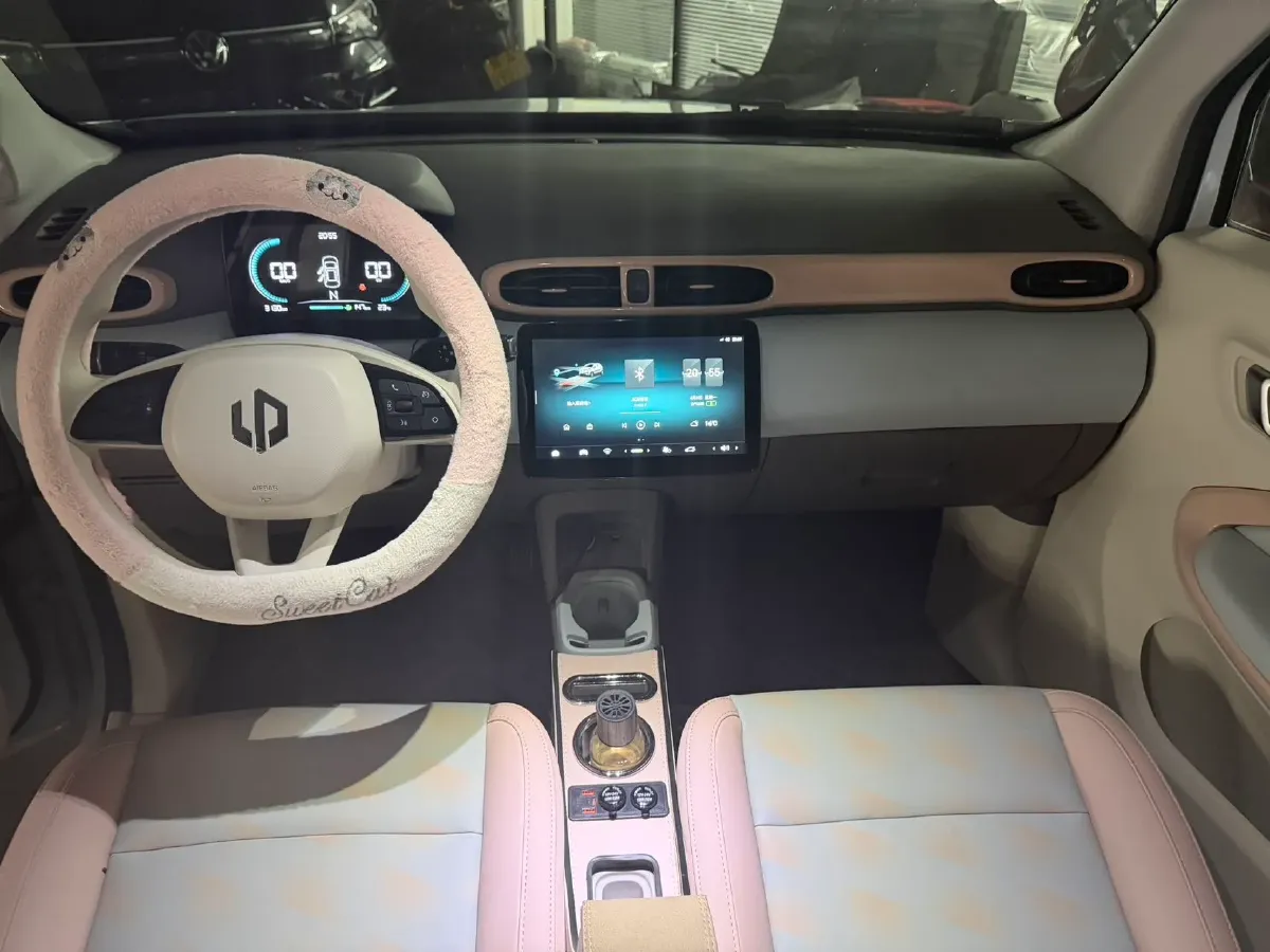 2025 Leapmotor T03 BEV 31.9KWH,autocango,china used car exporter,china ev exporter,chinese used car exporter,chinese used ev exporter