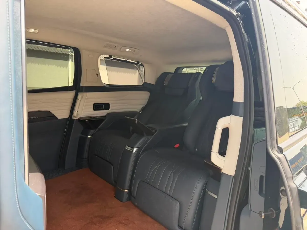 2023 Buick Century 2.0T 237HP L4 9AT,autocango,china used car exporter,china ev exporter,chinese used car exporter,chinese used ev exporter