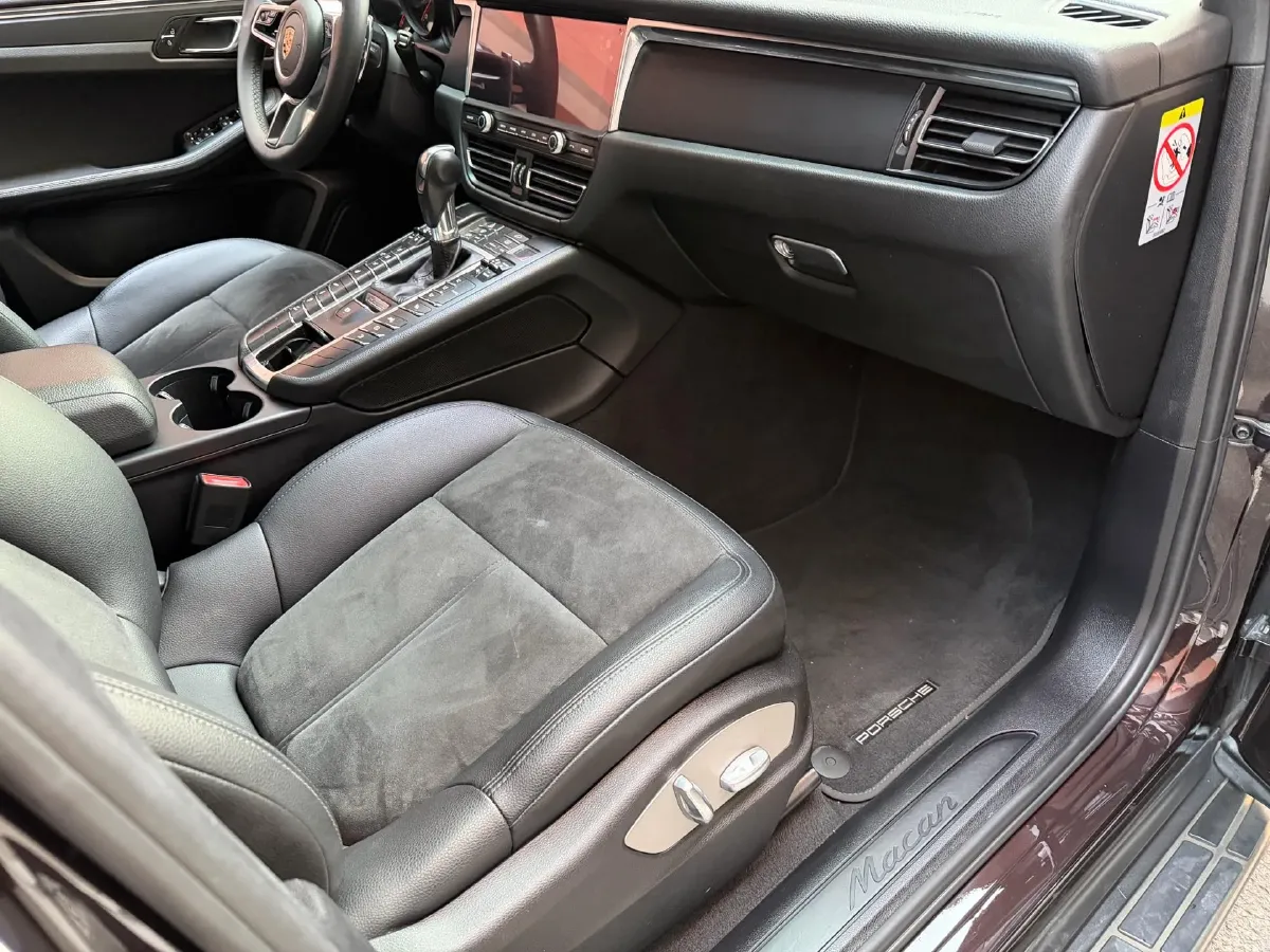 2018 Porsche Macan 2.0T 252HP L4 7DCT,autocango,china used car exporter,china ev exporter,chinese used car exporter,chinese used ev exporter