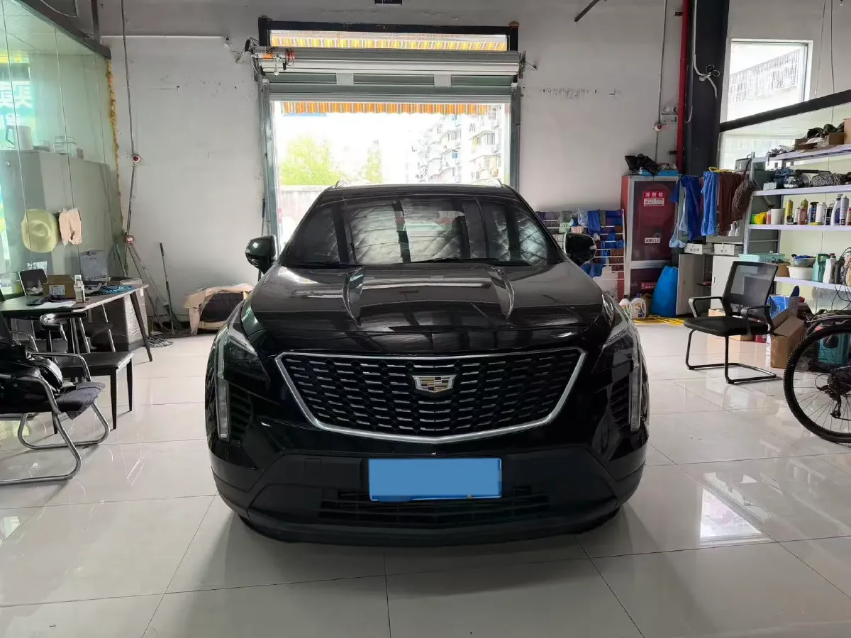 2022 Cadillac XT4 2.0T 237HP L4 9AT,autocango,china used car exporter,china ev exporter,chinese used car exporter,chinese used ev exporter