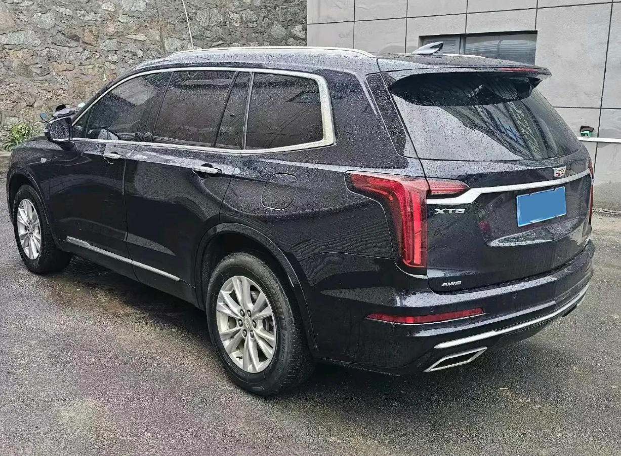 2022 Cadillac XT6 2.0T 237HP L4 9AT,autocango,china used car exporter,china ev exporter,chinese used car exporter,chinese used ev exporter