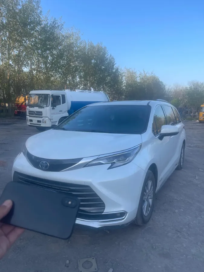 2021 Toyota Sienna 2.5L 192HP L4 E-CVT Hybrid,autocango,china used car exporter,china ev exporter,chinese used car exporter,chinese used ev exporter