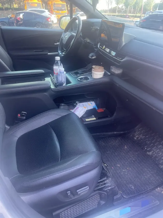 2021 Toyota Sienna 2.5L 192HP L4 E-CVT Hybrid,autocango,china used car exporter,china ev exporter,chinese used car exporter,chinese used ev exporter