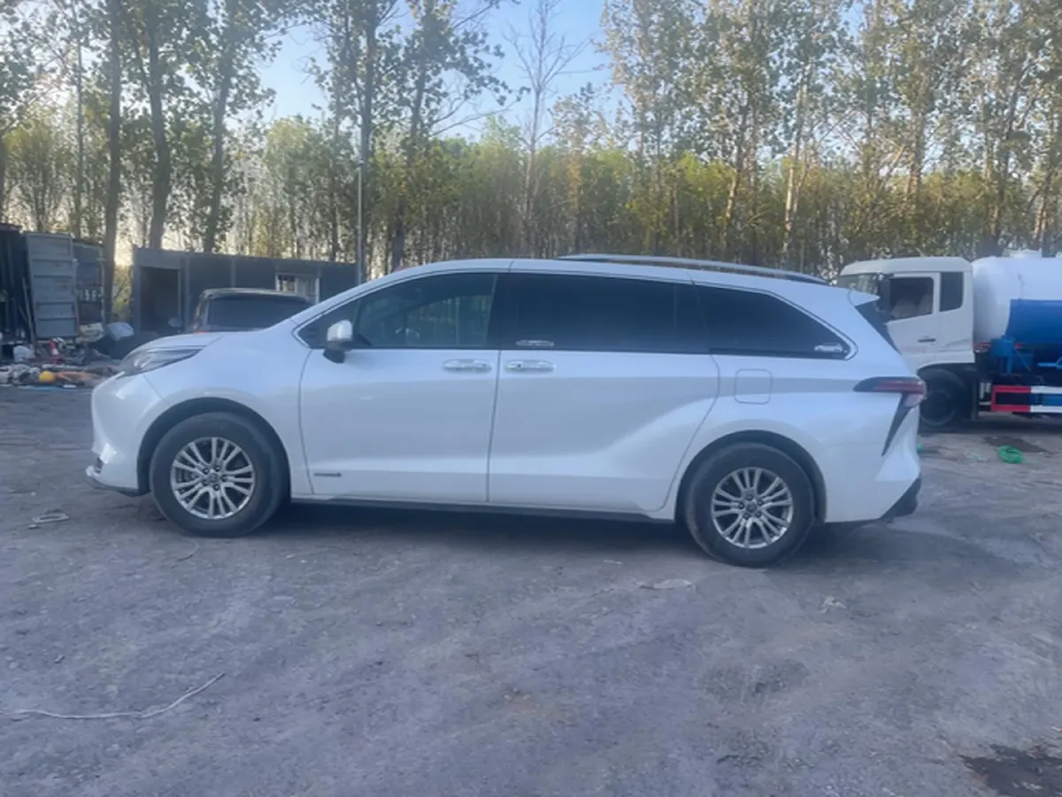 2021 Toyota Sienna 2.5L 192HP L4 E-CVT Hybrid,autocango,china used car exporter,china ev exporter,chinese used car exporter,chinese used ev exporter