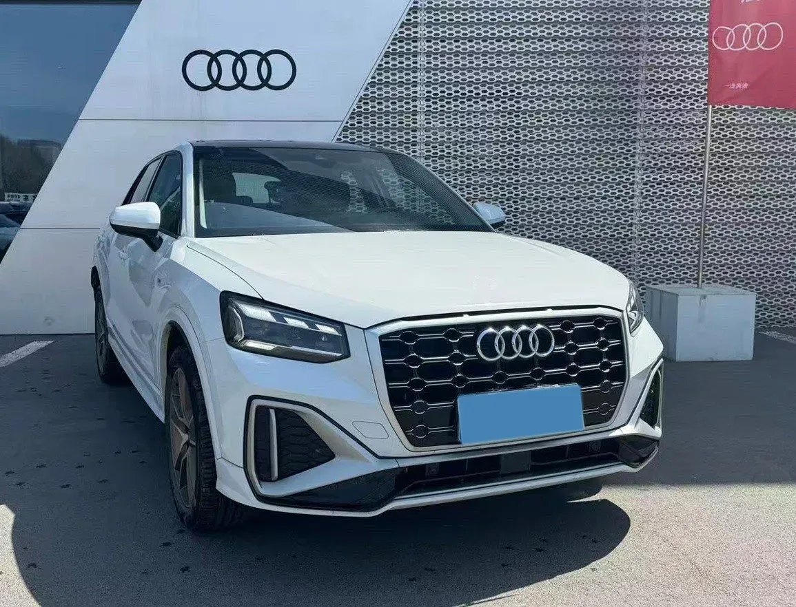 2024 Audi Q2L 1.5T 160HP L4 7DCT,autocango,china used car exporter,china ev exporter,chinese used car exporter,chinese used ev exporter