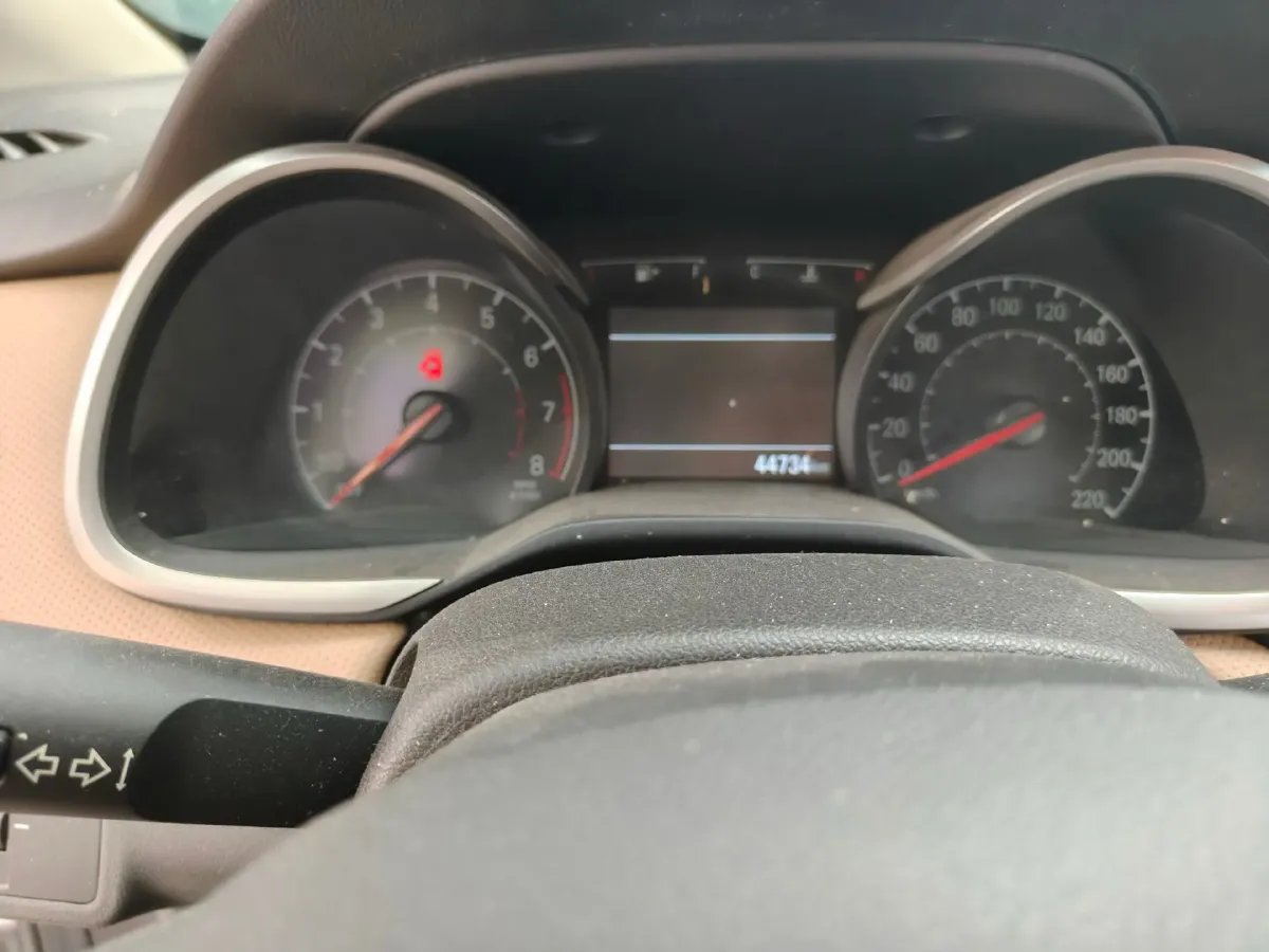 2021 Chevrolet Monza 1.5L 113HP L4 6AT,autocango,china used car exporter,china ev exporter,chinese used car exporter,chinese used ev exporter