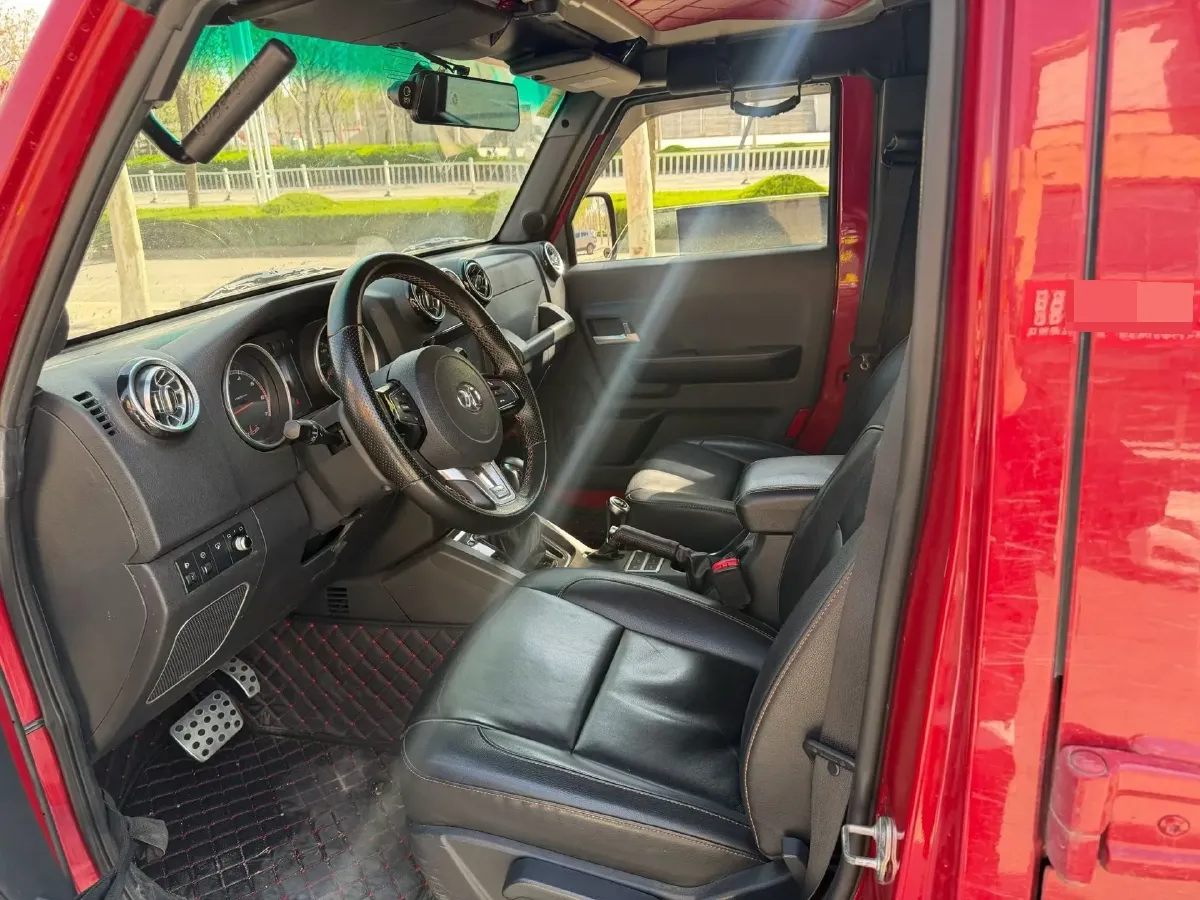 2017 Beijing BJ40 2.3T 250HP L4 6AT,autocango,china used car exporter,china ev exporter,chinese used car exporter,chinese used ev exporter