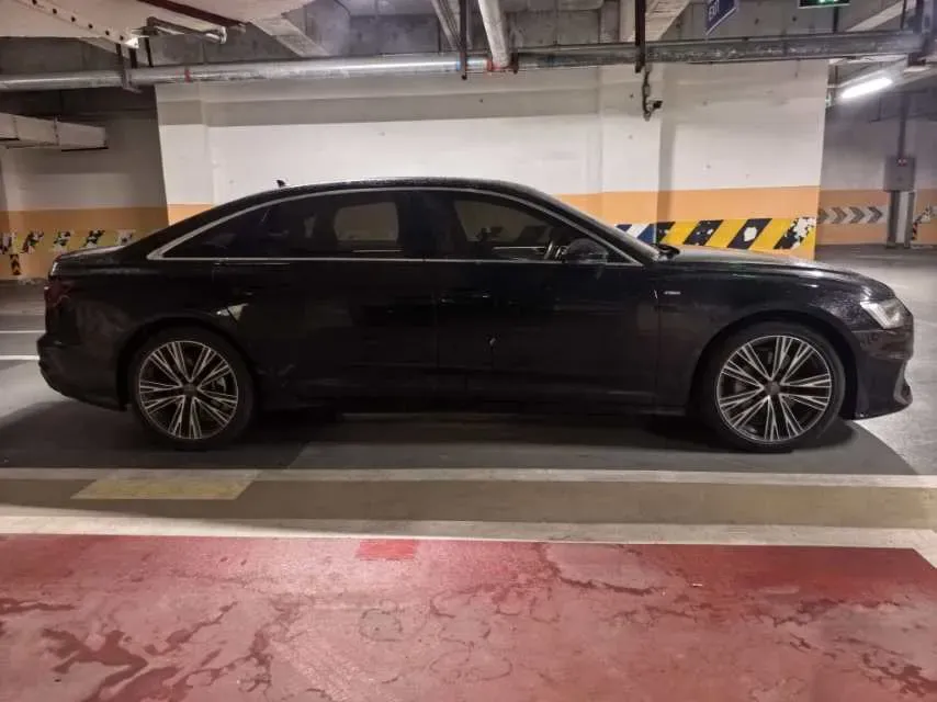 2021 Audi A6L 2.0T 190HP L4 7DCT,autocango,china used car exporter,china ev exporter,chinese used car exporter,chinese used ev exporter