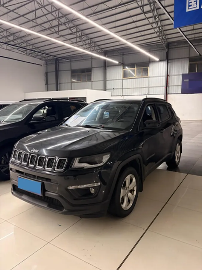2019 Jeep Compass 1.3T 173HP L4 7DCT,autocango,china used car exporter,china ev exporter,chinese used car exporter,chinese used ev exporter
