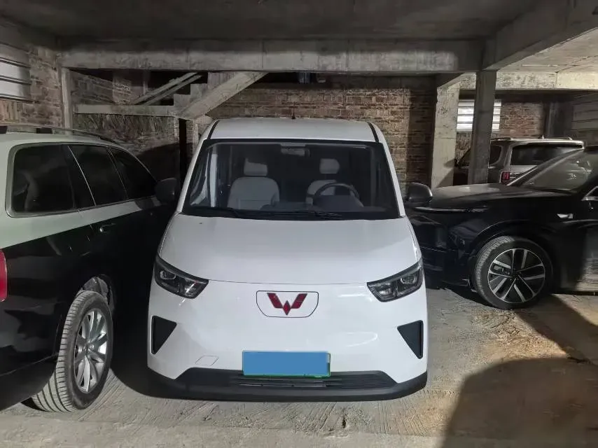 2024 WuLing YangGuang BEV 41.9KWH,autocango,china used car exporter,china ev exporter,chinese used car exporter,chinese used ev exporter