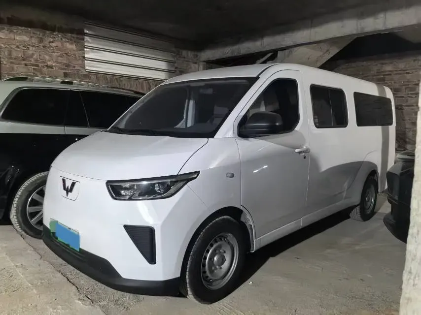 2024 WuLing YangGuang BEV 41.9KWH,autocango,china used car exporter,china ev exporter,chinese used car exporter,chinese used ev exporter