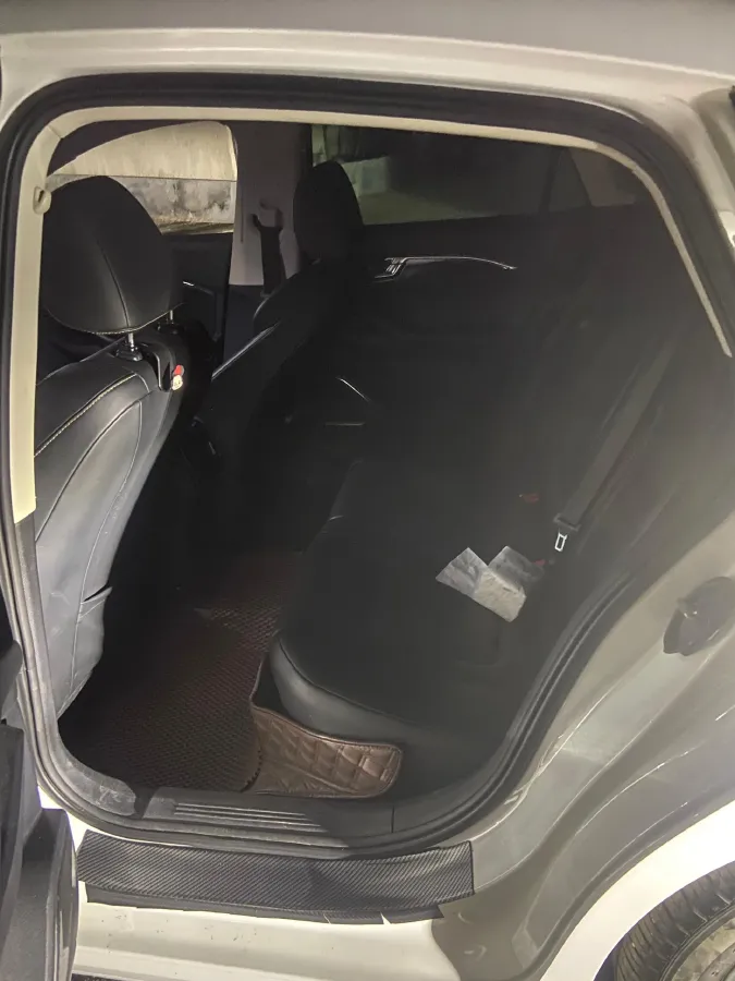 2022 DongFeng Fengon Fengon 580 1.5T 184HP L4 6AT,autocango,china used car exporter,china ev exporter,chinese used car exporter,chinese used ev exporter