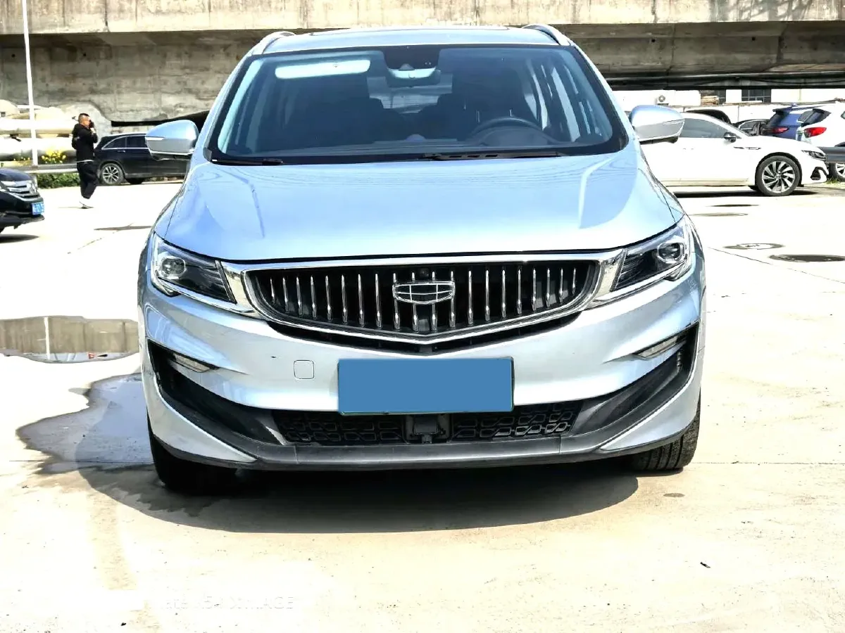 2022 Geely Emgrand L HiP 1.5T 181HP L4 3DHT PHEV 15.5KWH,autocango,china used car exporter,china ev exporter,chinese used car exporter,chinese used ev exporter