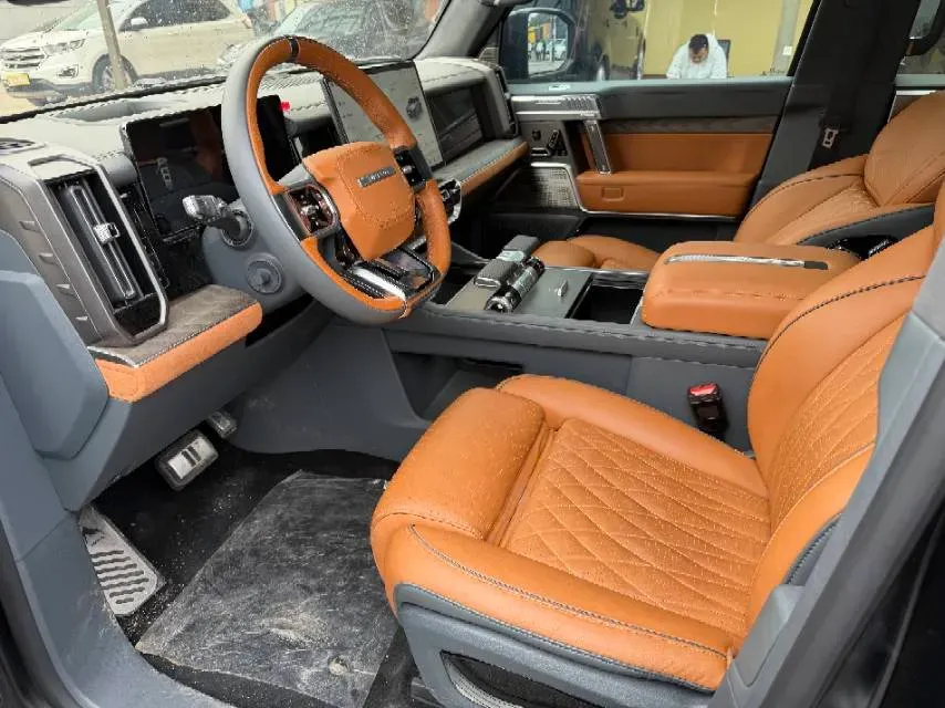 2023 M Hero 917 REEV 197HP 2AT REEV 65.8KWH,autocango,china used car exporter,china ev exporter,chinese used car exporter,chinese used ev exporter