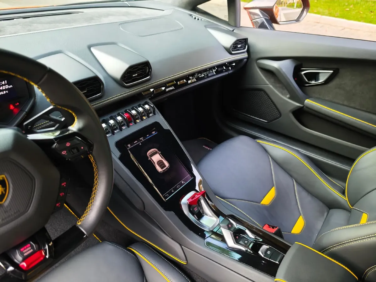 2020 Lamborghini Huracán 5.2L 611HP V10 7DCT,autocango,china used car exporter,china ev exporter,chinese used car exporter,chinese used ev exporter