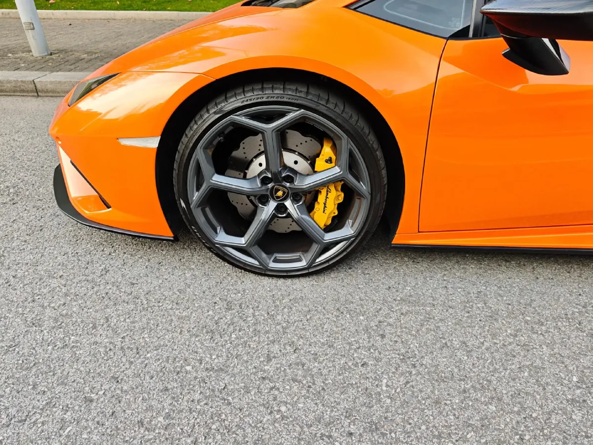 2020 Lamborghini Huracán 5.2L 611HP V10 7DCT,autocango,china used car exporter,china ev exporter,chinese used car exporter,chinese used ev exporter