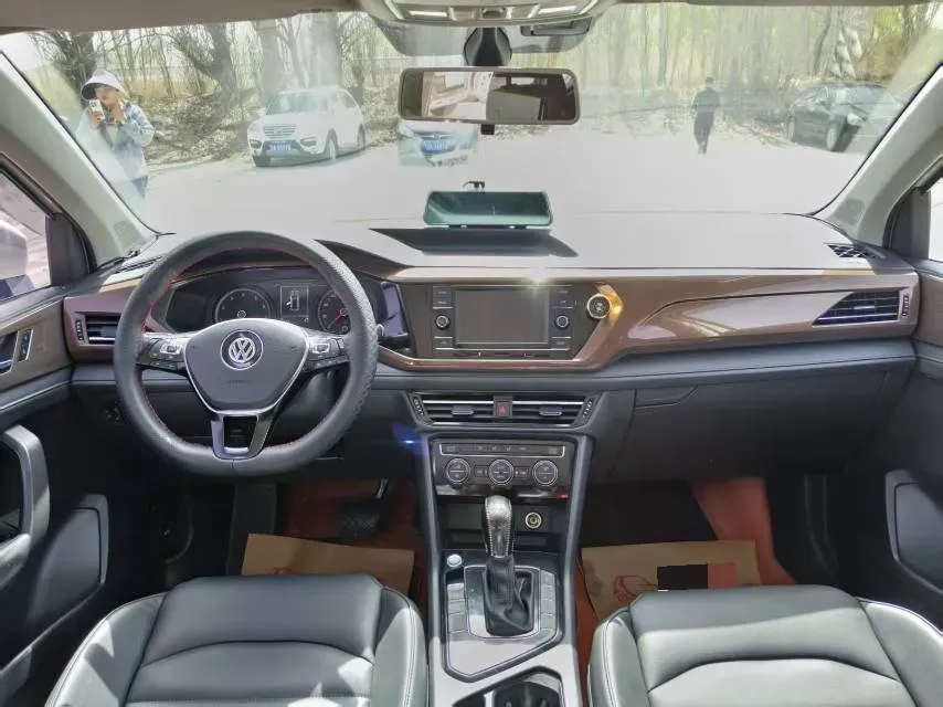 2021 Volkswagen Tharu 1.4T 150HP L4 7DCT,autocango,china used car exporter,china ev exporter,chinese used car exporter,chinese used ev exporter