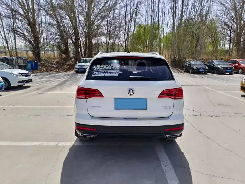 2021 Volkswagen Tharu 1.4T 150HP L4 7DCT,autocango,china used car exporter,china ev exporter,chinese used car exporter,chinese used ev exporter