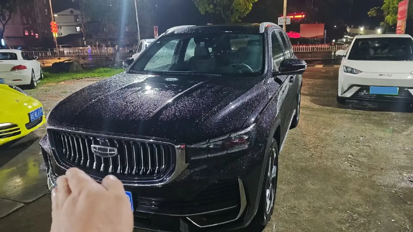 2024 Geely Monjaro 2.0T 218HP L4 7DCT,autocango,china used car exporter,china ev exporter,chinese used car exporter,chinese used ev exporter