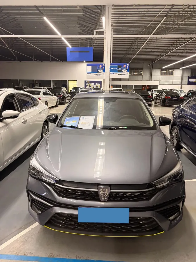 2021 Roewe i5 1.5L 120HP L4 CVT,autocango,china used car exporter,china ev exporter,chinese used car exporter,chinese used ev exporter