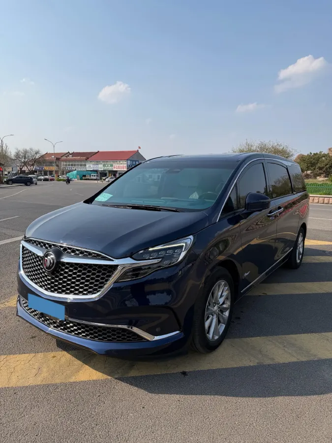 2022 Buick GL8 2.0T 237HP L4 9AT,autocango,china used car exporter,china ev exporter,chinese used car exporter,chinese used ev exporter