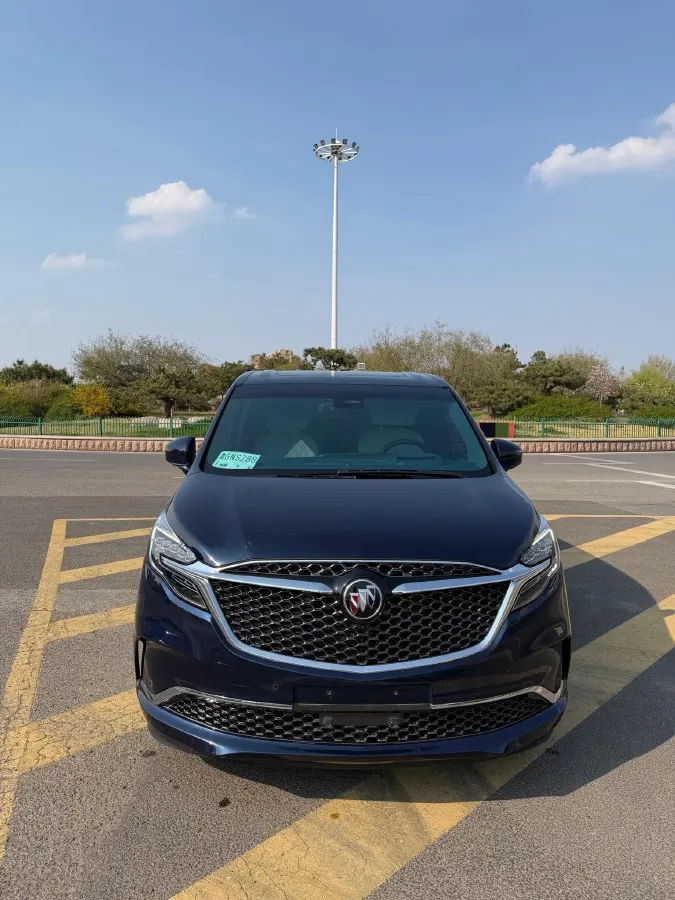2022 Buick GL8 2.0T 237HP L4 9AT,autocango,china used car exporter,china ev exporter,chinese used car exporter,chinese used ev exporter