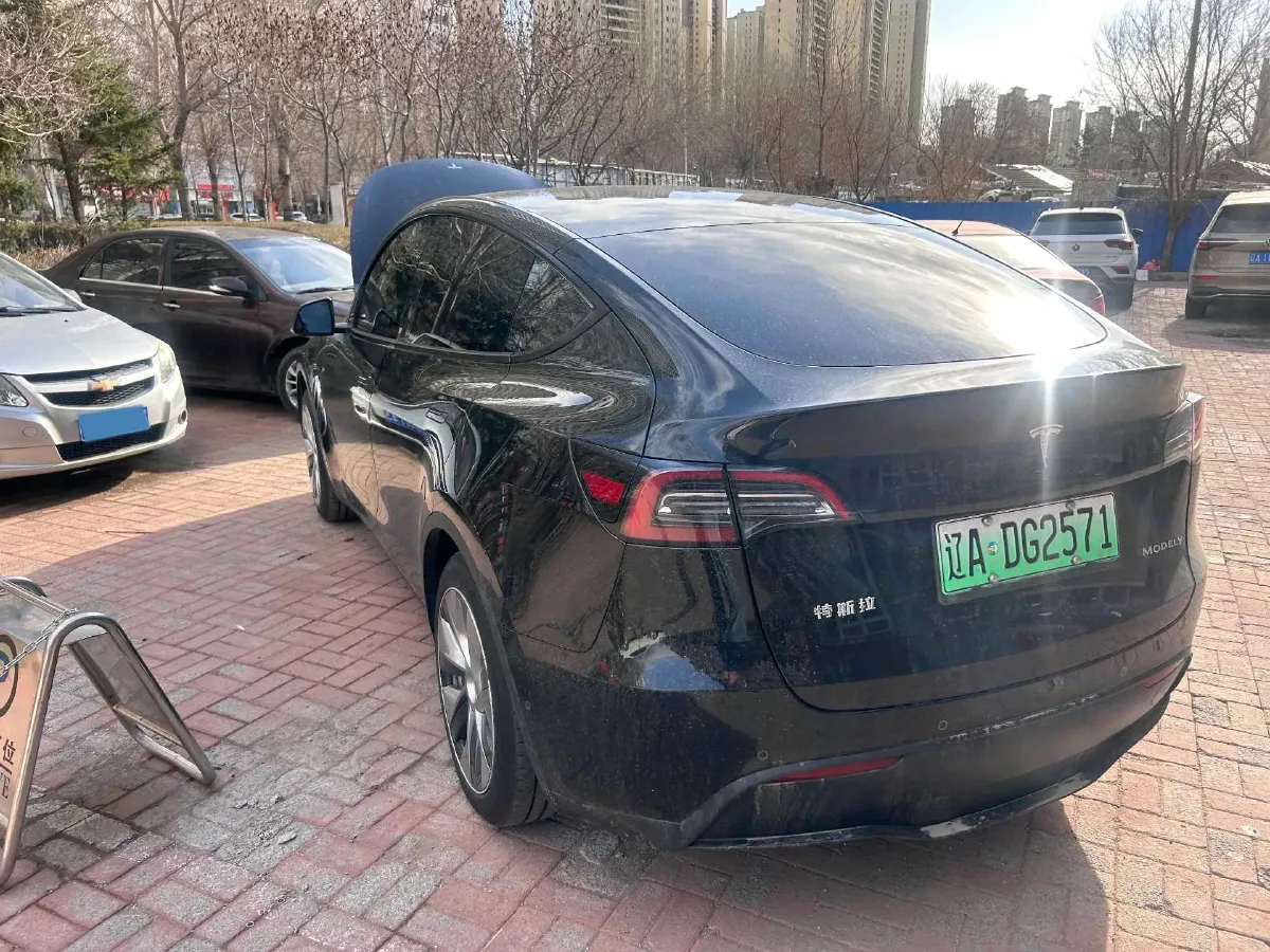 2022 Tesla Model Y BEV 60KWH,autocango,china used car exporter,china ev exporter,chinese used car exporter,chinese used ev exporter