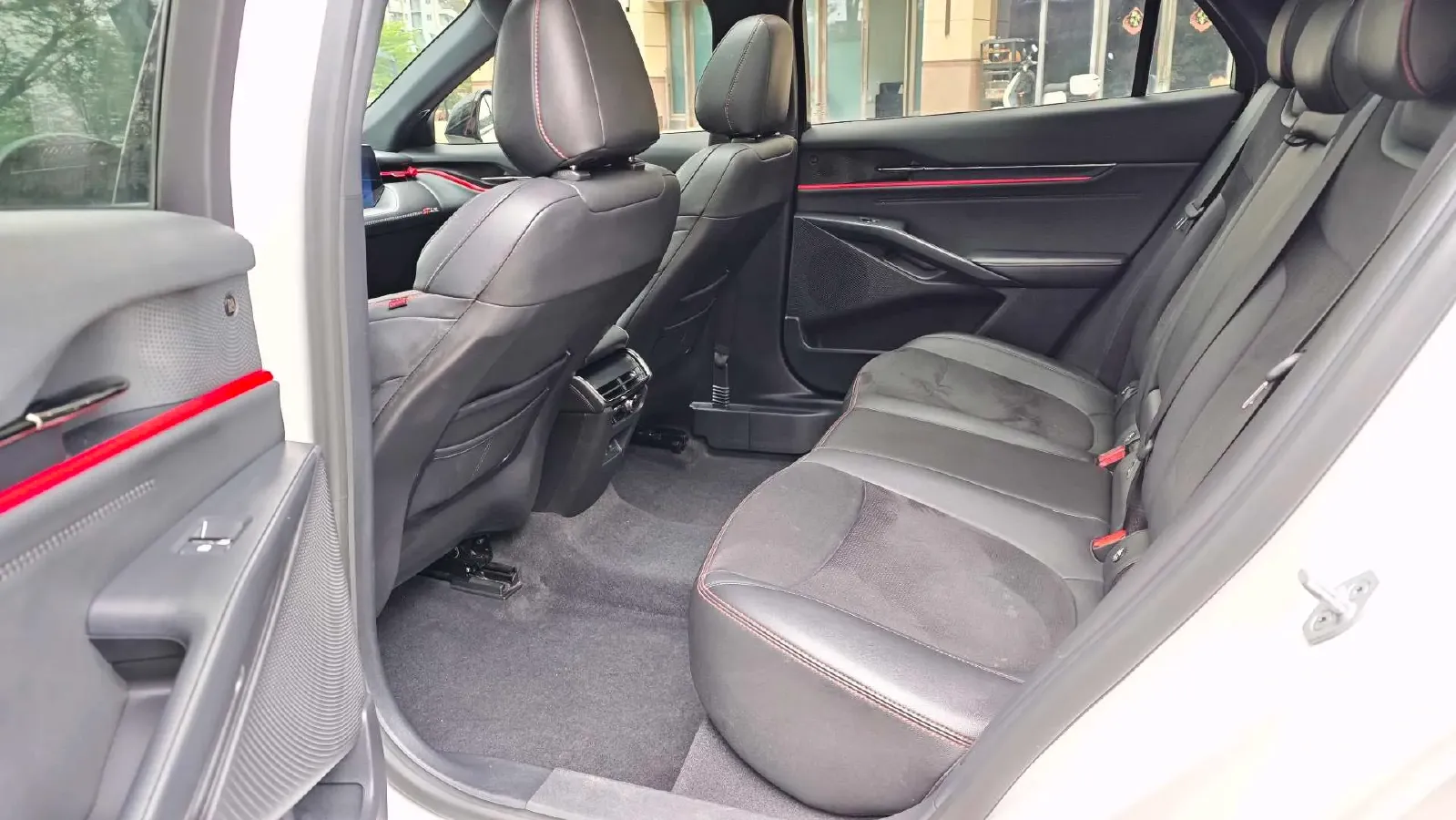 2022 Ford Mondeo 2.0T 238HP L4 8AT,autocango,china used car exporter,china ev exporter,chinese used car exporter,chinese used ev exporter