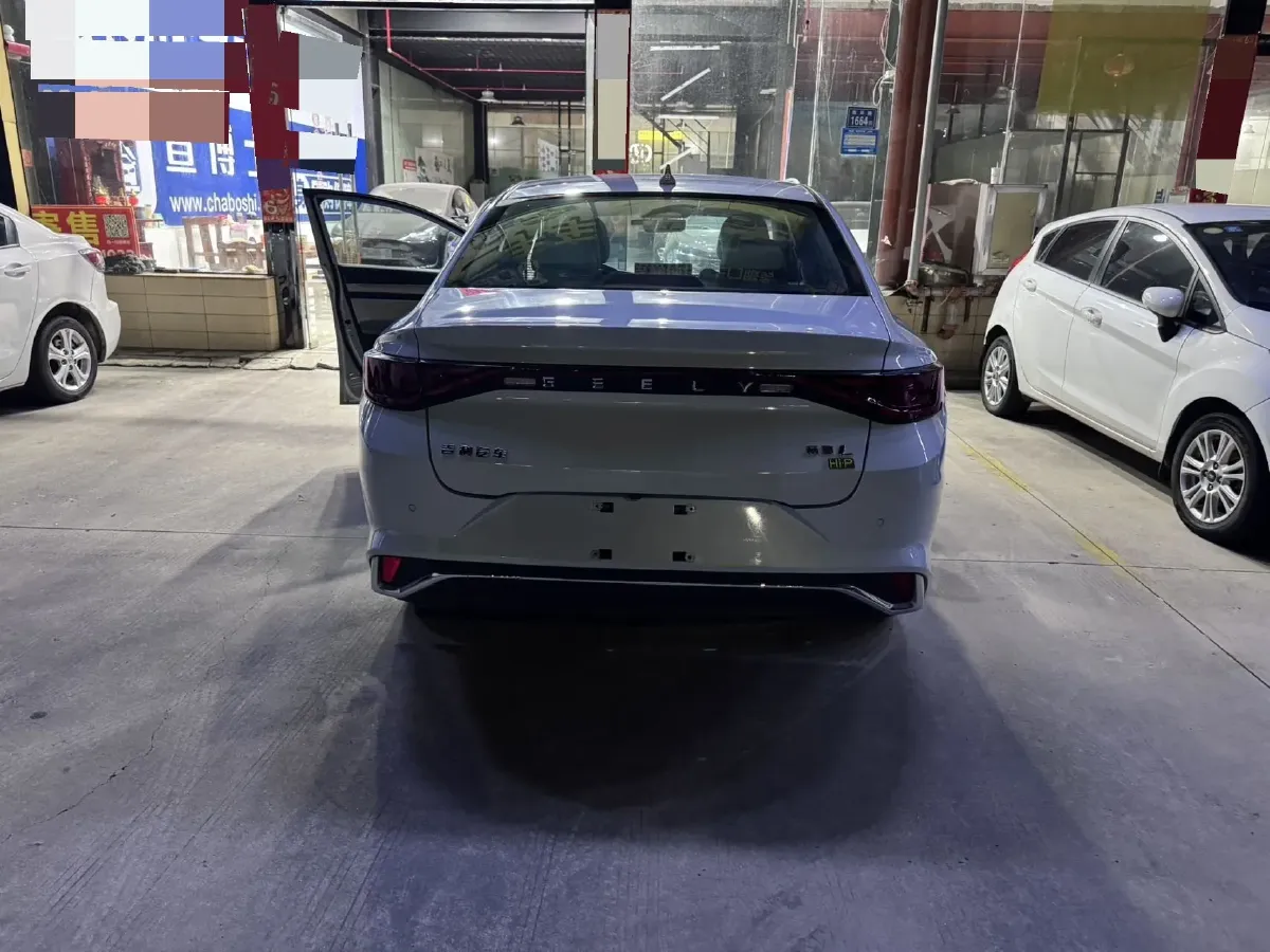 2022 Geely Emgrand L HiP 1.5T 181HP L4 3DHT PHEV 15.5KWH,autocango,china used car exporter,china ev exporter,chinese used car exporter,chinese used ev exporter