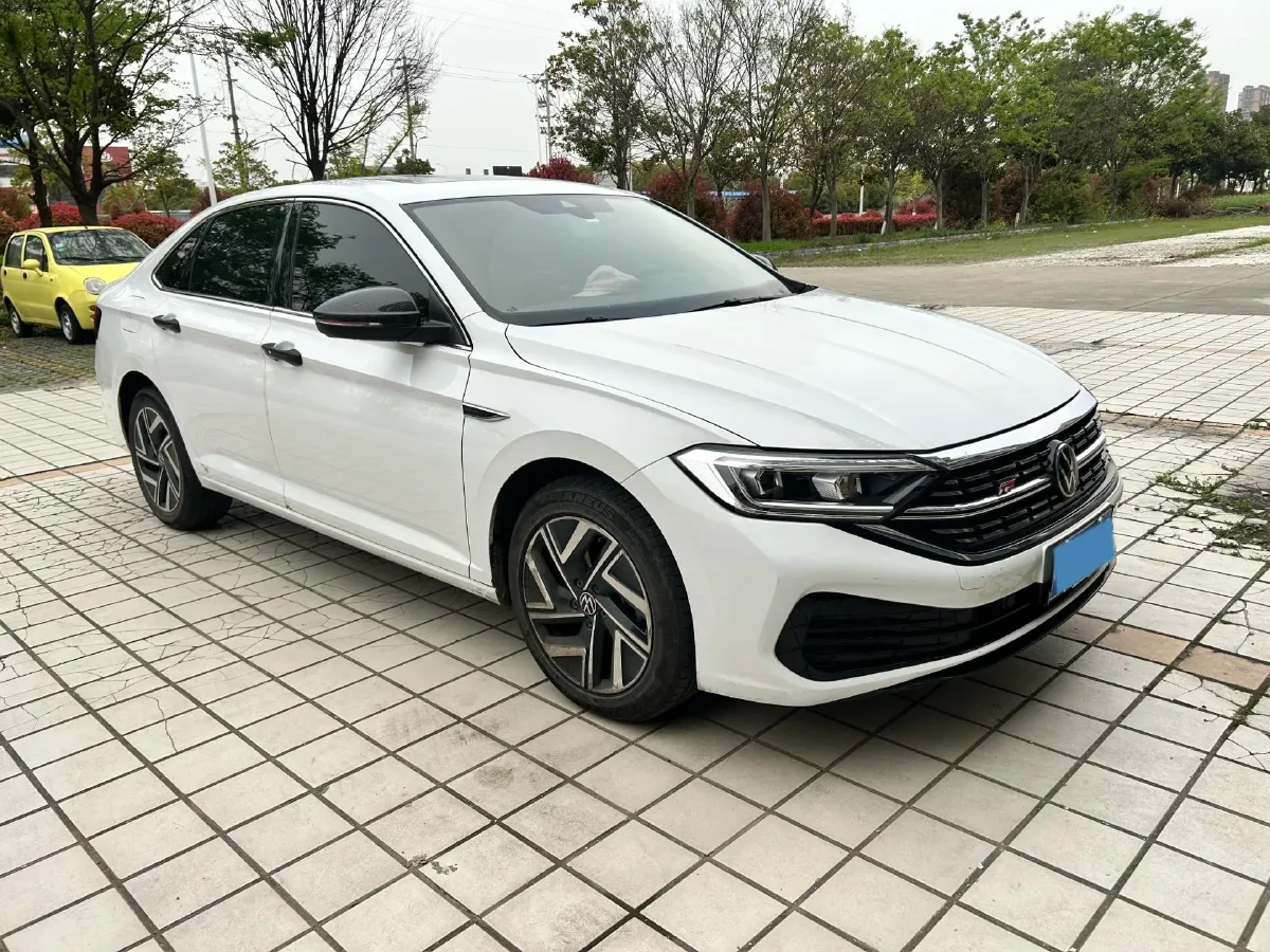 2023 Volkswagen Sagitar 1.5T 160HP L4 7DCT,autocango,china used car exporter,china ev exporter,chinese used car exporter,chinese used ev exporter