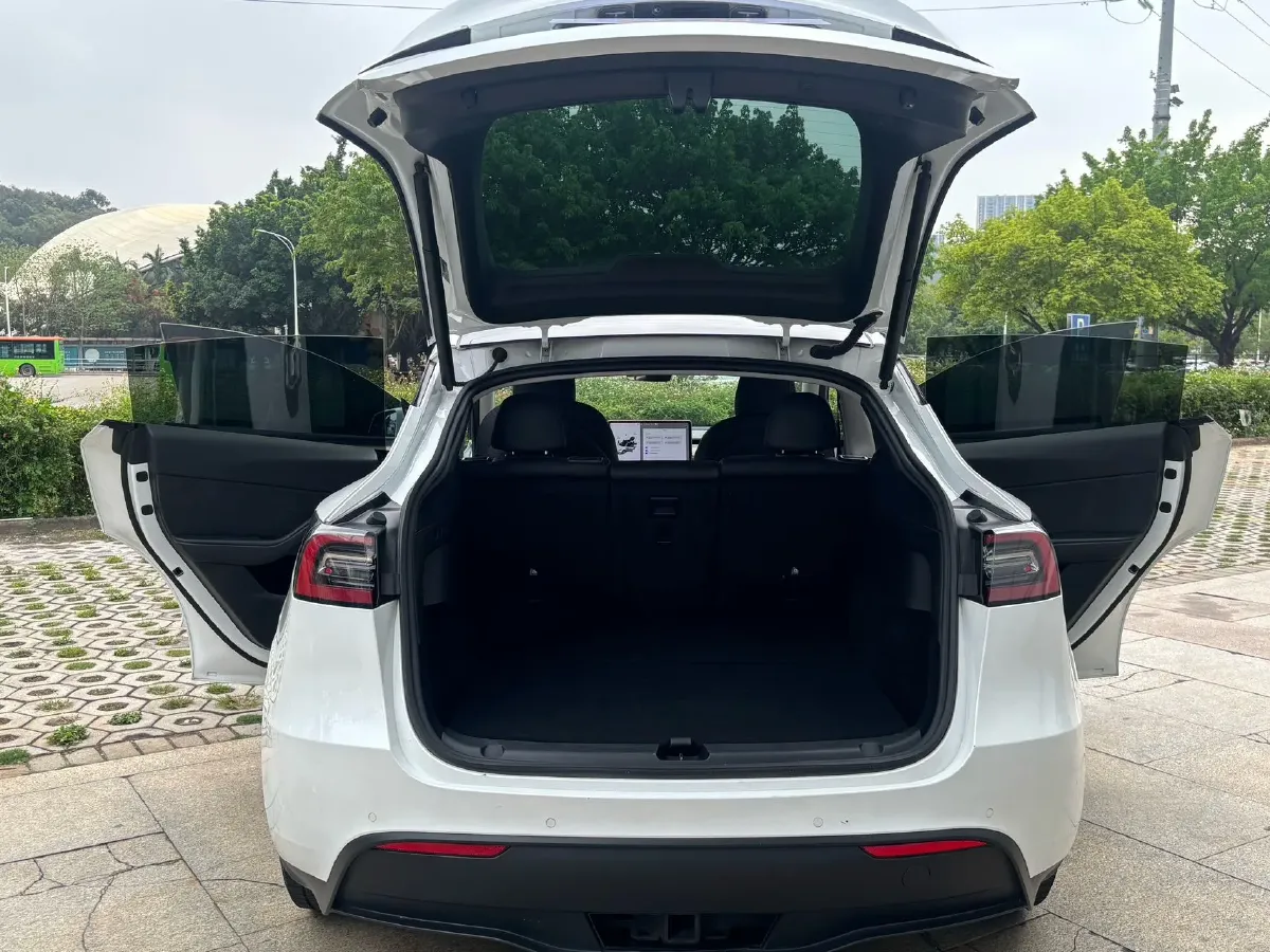 2021 Tesla Model Y BEV 60KWH,autocango,china used car exporter,china ev exporter,chinese used car exporter,chinese used ev exporter