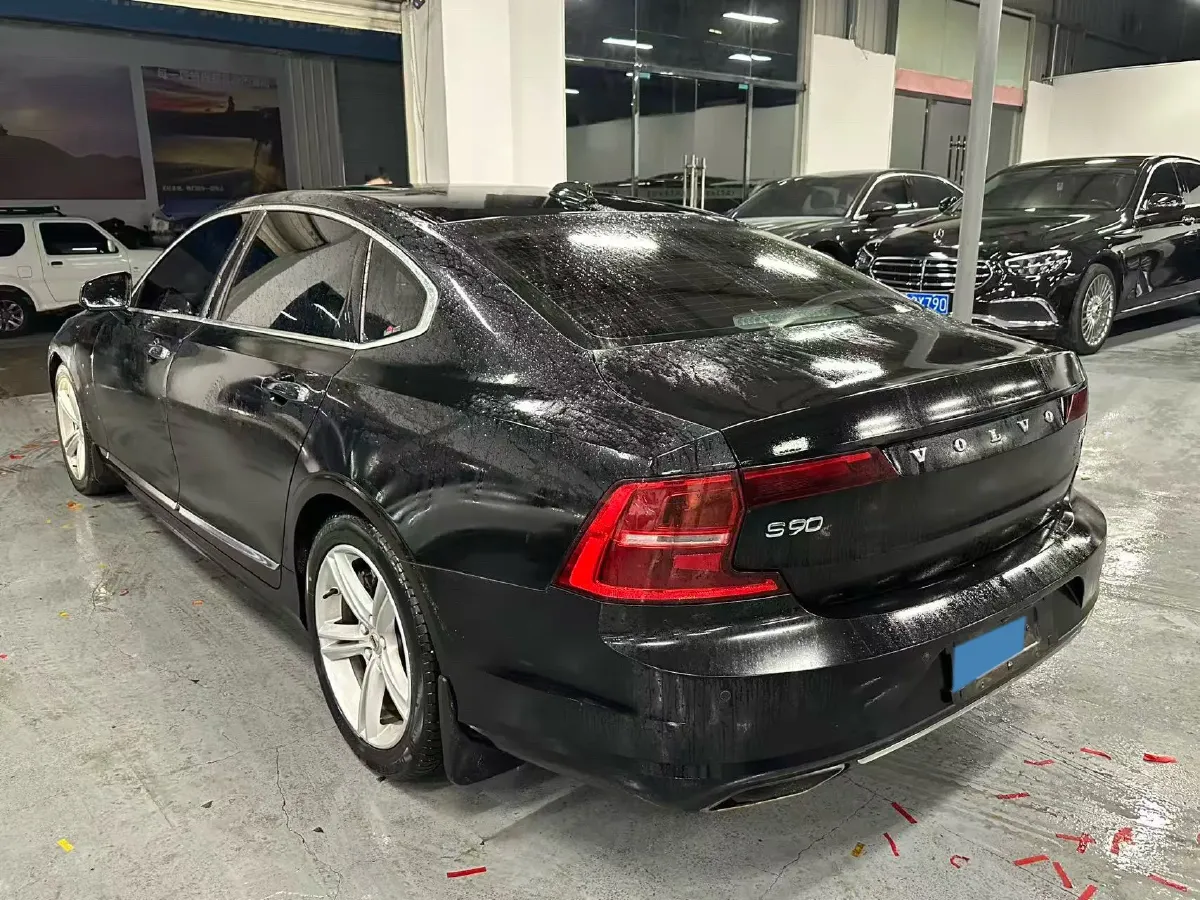 2019 Infiniti Q70 2.0T 211HP L4 7AT,autocango,china used car exporter,china ev exporter,chinese used car exporter,chinese used ev exporter