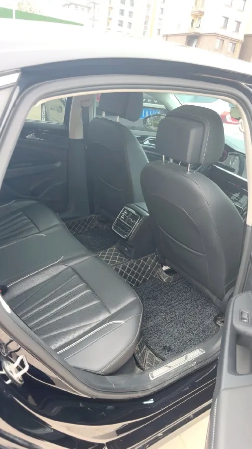 2024 Volkswagen Passat 2.0T 220HP L4 7DCT,autocango,china used car exporter,china ev exporter,chinese used car exporter,chinese used ev exporter