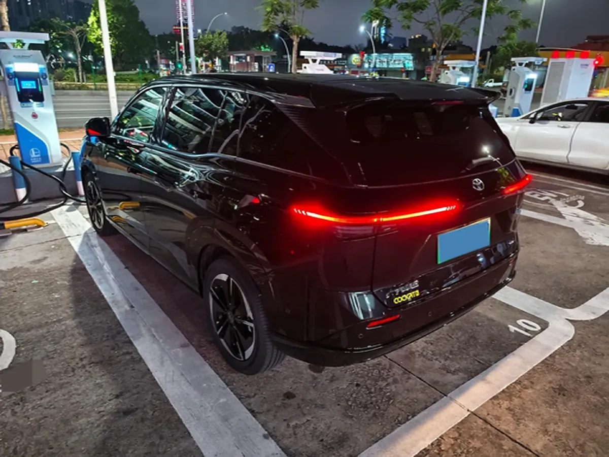 2025 Toyota BZ3X BEV 58.37KWH,autocango,china used car exporter,china ev exporter,chinese used car exporter,chinese used ev exporter