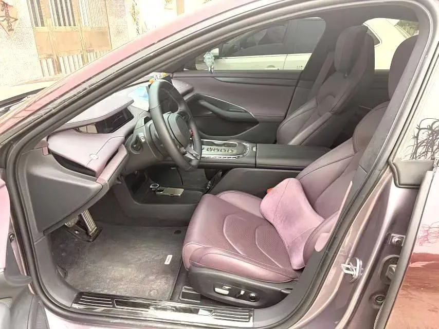 2024 MI SU7 BEV 101KWH,autocango,china used car exporter,china ev exporter,chinese used car exporter,chinese used ev exporter