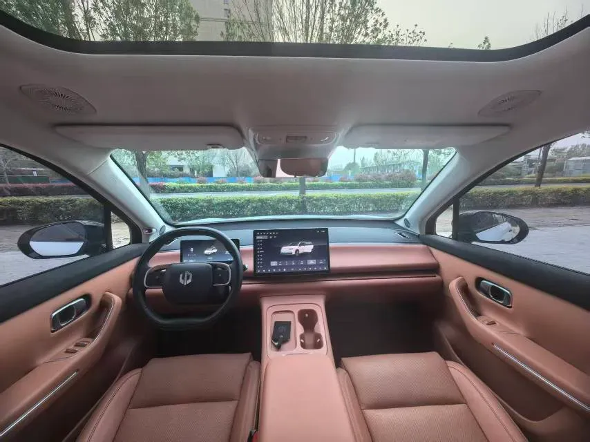 2024 Leapmotor C16 BEV 67.7KWH,autocango,china used car exporter,china ev exporter,chinese used car exporter,chinese used ev exporter