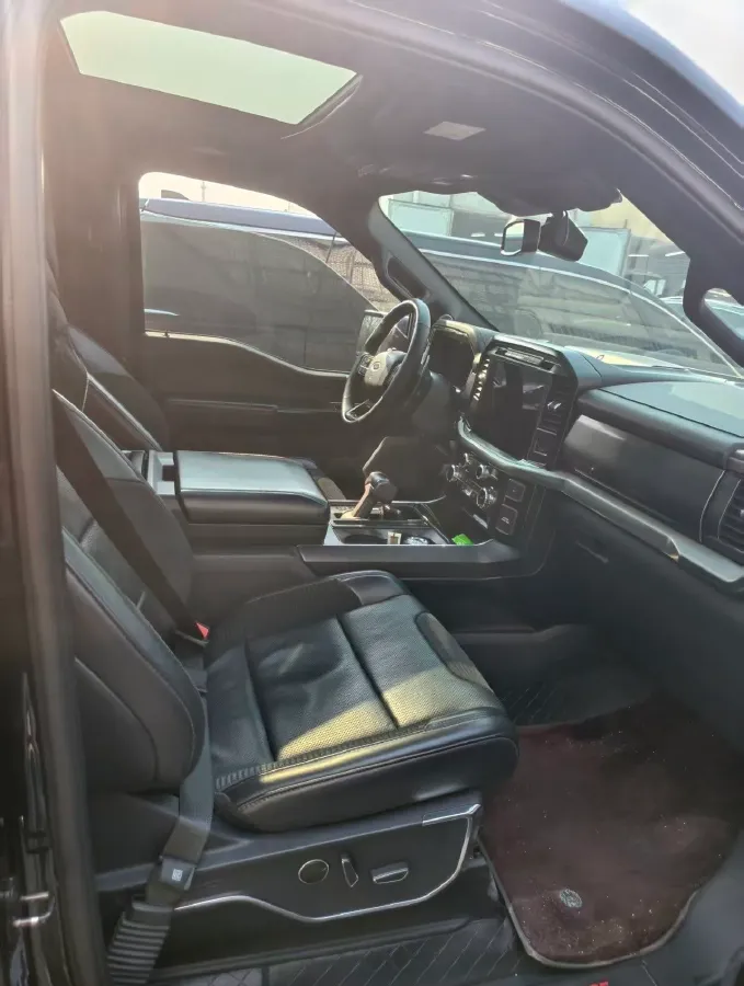 2022 Ford F-150 3.5T 423HP V6 10AT,autocango,china used car exporter,china ev exporter,chinese used car exporter,chinese used ev exporter