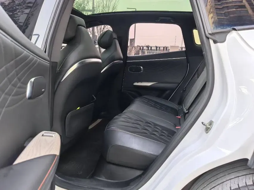 2023 Deepal S07 BEV 79.97KWH,autocango,china used car exporter,china ev exporter,chinese used car exporter,chinese used ev exporter