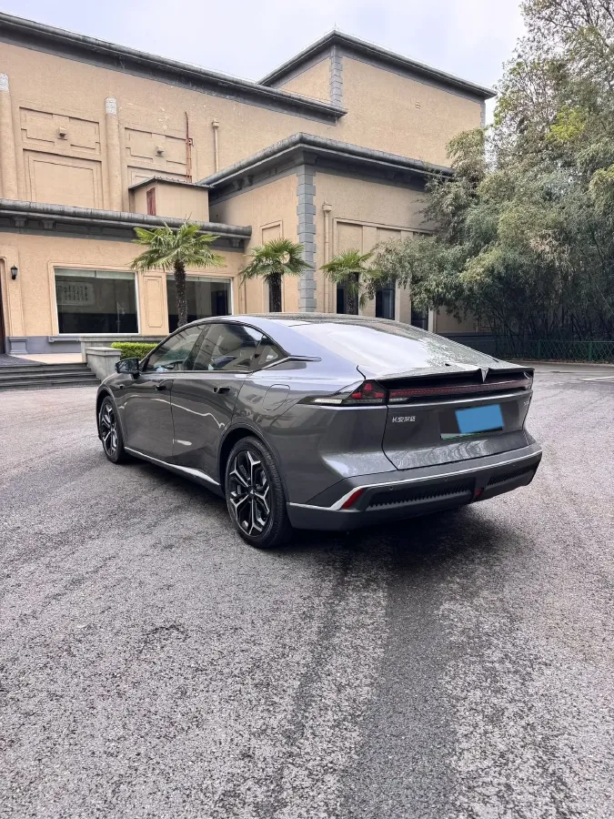 2025 Deepal SL03 1.5L 95HP L4 REEV 18.99KWH,autocango,china used car exporter,china ev exporter,chinese used car exporter,chinese used ev exporter