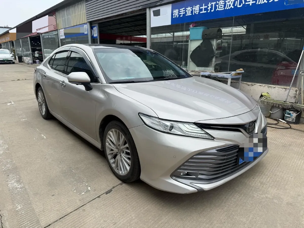 2019 Toyota Camry 2.5L 209HP L4 8AT,autocango,china used car exporter,china ev exporter,chinese used car exporter,chinese used ev exporter