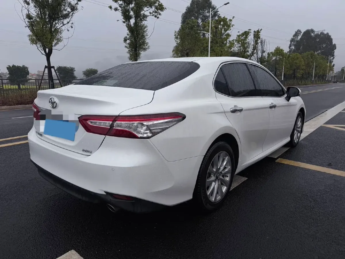 2019 Toyota Camry 2.0L 178HP L4 CVT,autocango,china used car exporter,china ev exporter,chinese used car exporter,chinese used ev exporter