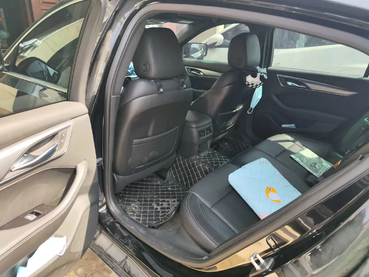 2022 Cadillac CT5 2.0T 237HP L4 10AT,autocango,china used car exporter,china ev exporter,chinese used car exporter,chinese used ev exporter