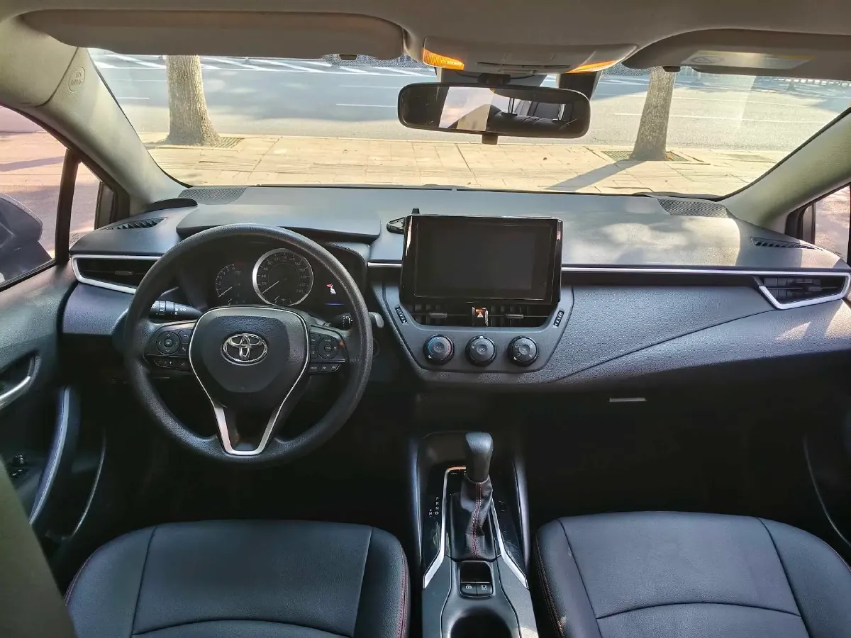 2021 Toyota Corolla 1.2T 116HP L4 CVT,autocango,china used car exporter,china ev exporter,chinese used car exporter,chinese used ev exporter