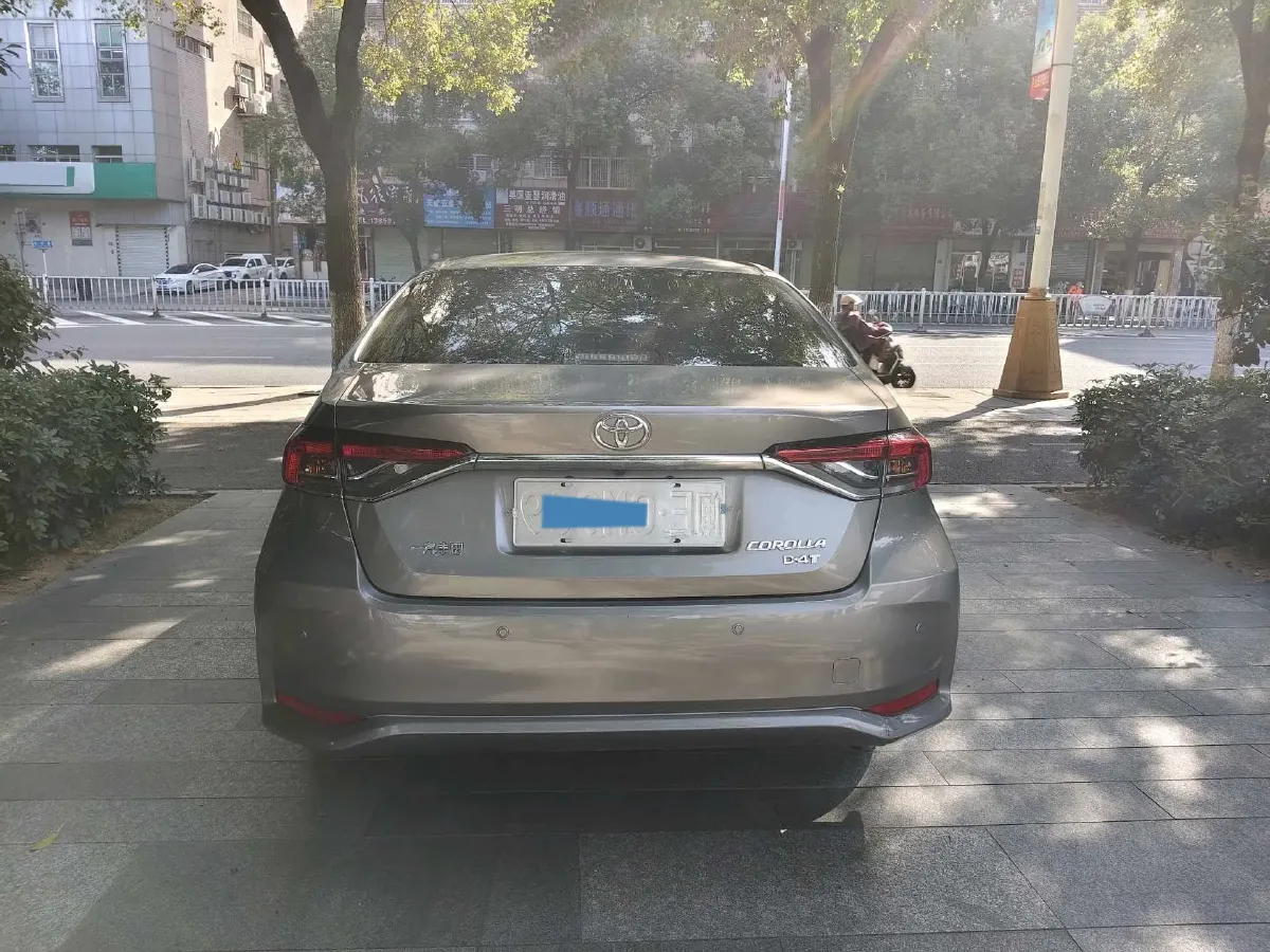 2021 Toyota Corolla 1.2T 116HP L4 CVT,autocango,china used car exporter,china ev exporter,chinese used car exporter,chinese used ev exporter