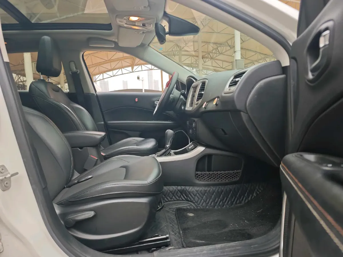 2017 Jeep Compass 1.4T 165HP L4 7DCT,autocango,china used car exporter,china ev exporter,chinese used car exporter,chinese used ev exporter