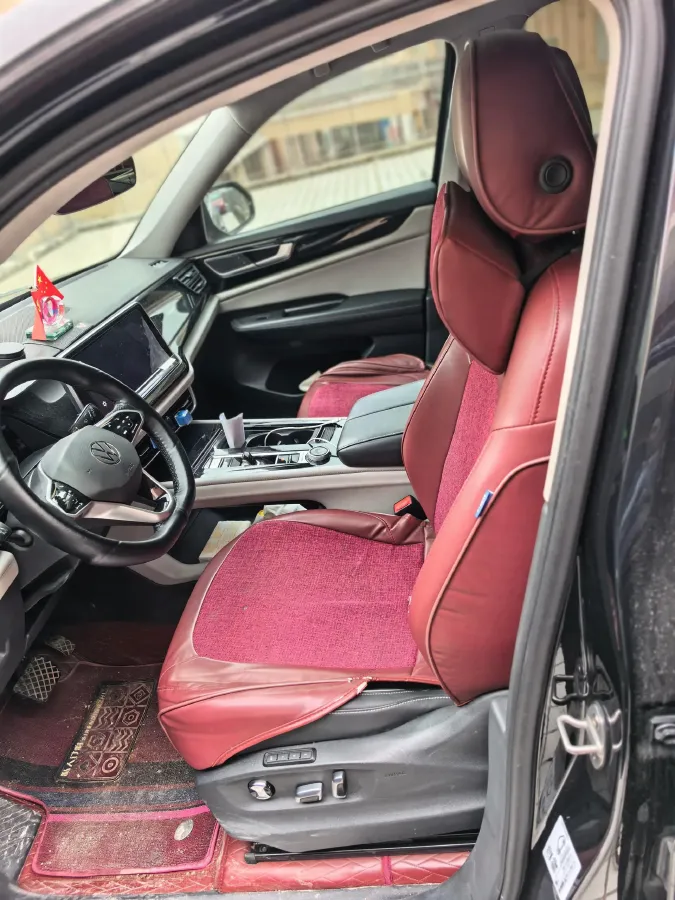 2021 Volkswagen Teramont 2.0T 220HP L4 7DCT,autocango,china used car exporter,china ev exporter,chinese used car exporter,chinese used ev exporter